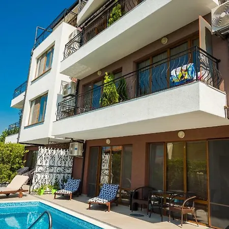 Maria Apartment *